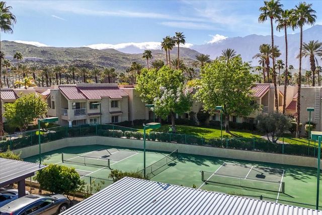2700 Lawrence Crossley Road 83, Palm Springs, CA 92264