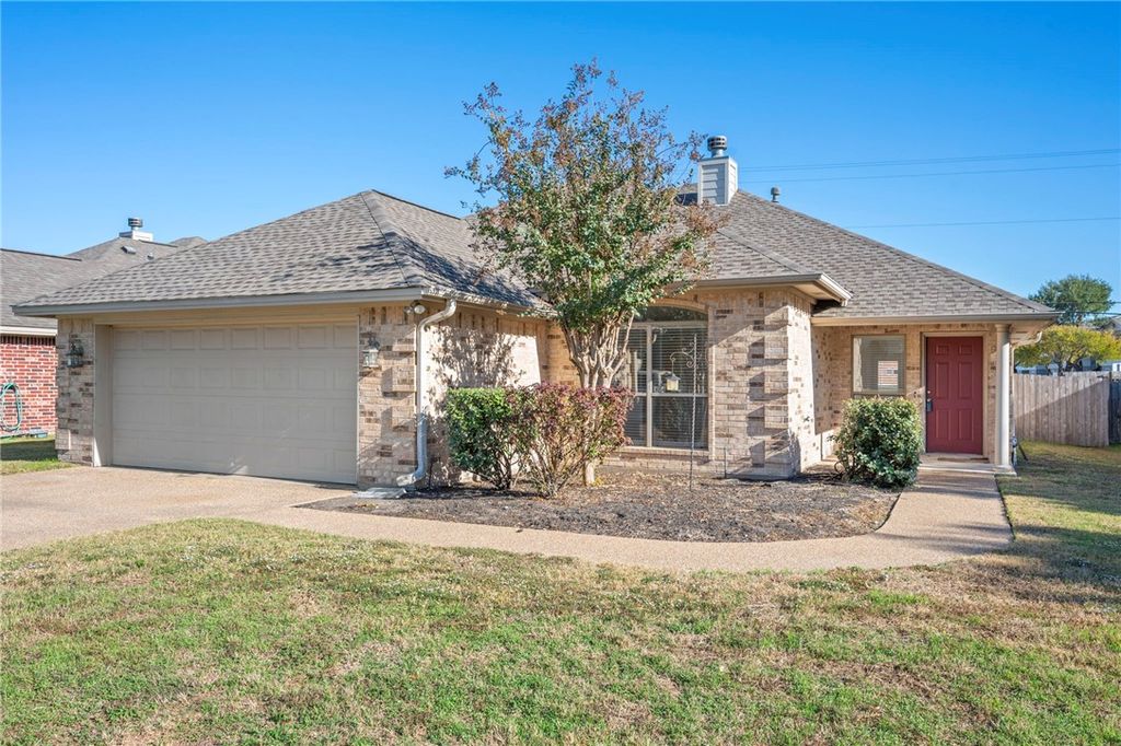1604 WINFIELD Court, Bryan, TX 77802