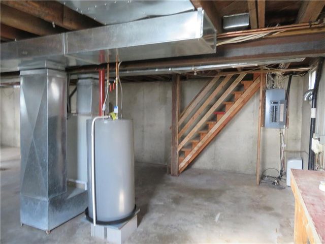 4 E Virginia Street, Paola, KS 66071