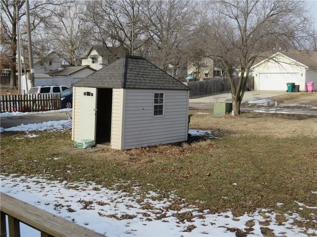4 E Virginia Street, Paola, KS 66071