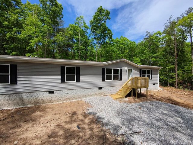 321 Lakeside Drive, Graysville, TN 37338