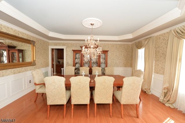 3 Bayberry Ln, North Haledon Boro, NJ 07508