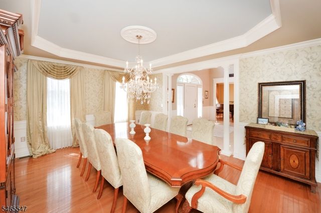 3 Bayberry Ln, North Haledon Boro, NJ 07508