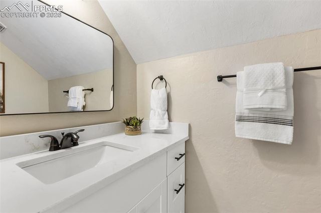 21 Valley Lane, Woodland Park, CO 80863