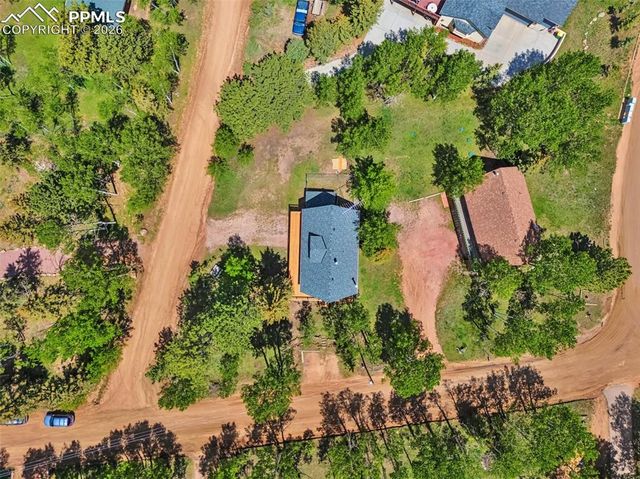 21 Valley Lane, Woodland Park, CO 80863