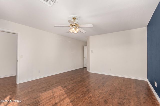 2438 N Forest Circle, Mesa, AZ 85203