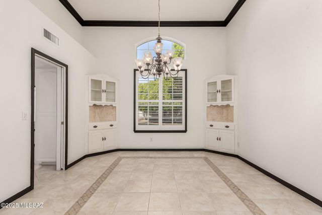 2438 N Forest Circle, Mesa, AZ 85203