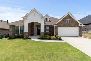 15921 Bison Drive, Moore, OK 73170
