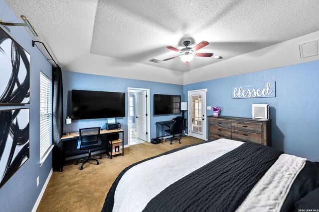 552 Jacobs Ln, La Vernia, TX 78121