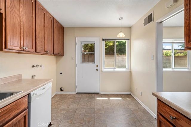 43736 Fern, Lancaster, CA 93534