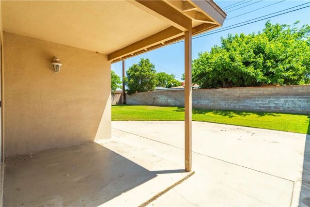 43736 Fern, Lancaster, CA 93534