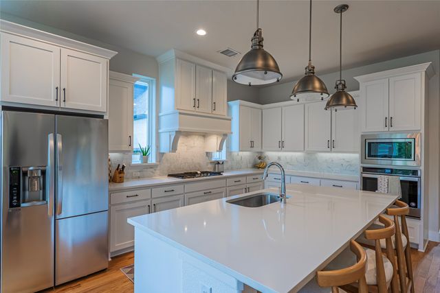 15871 Lucy Lane, Frisco, TX 75033