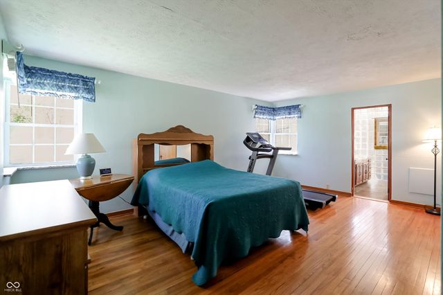 8644 S Addison Avenue, Knightstown, IN 46148