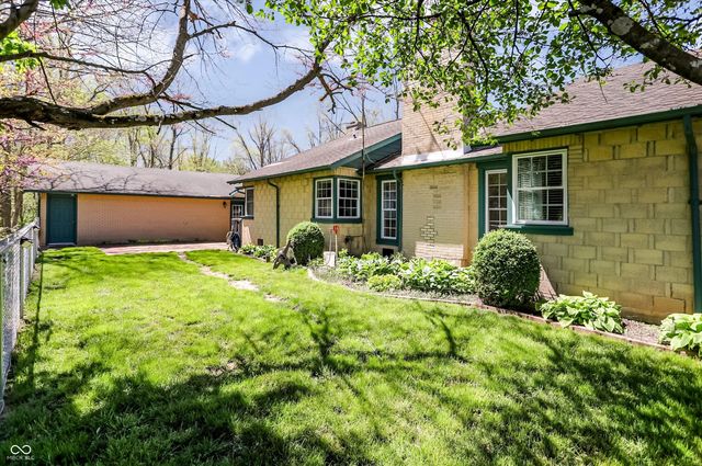 8644 S Addison Avenue, Knightstown, IN 46148
