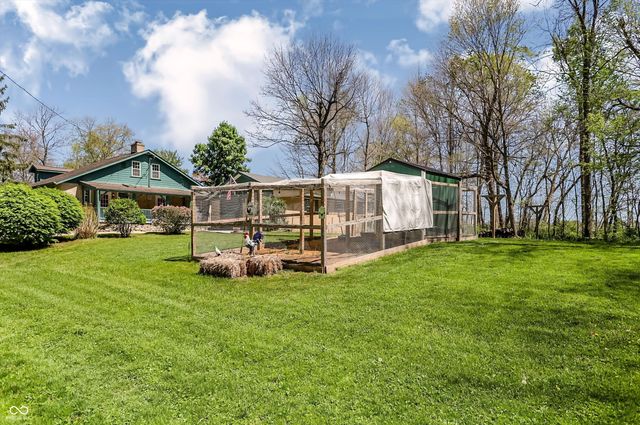 8644 S Addison Avenue, Knightstown, IN 46148