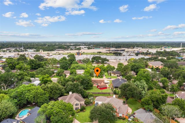 131 S Highland Terrace, League City, TX 77573