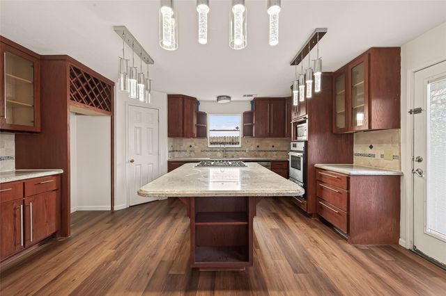 15910 Clayton Bend Drive, Houston, TX 77082