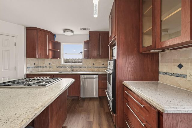 15910 Clayton Bend Drive, Houston, TX 77082