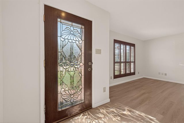 15910 Clayton Bend Drive, Houston, TX 77082