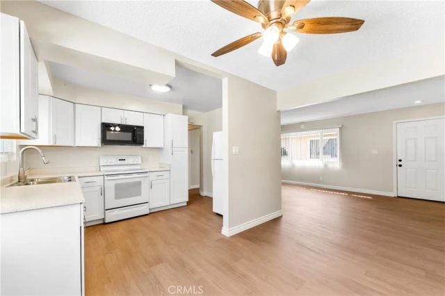 5932 Santa Barbara Avenue East B, Garden Grove, CA 92845