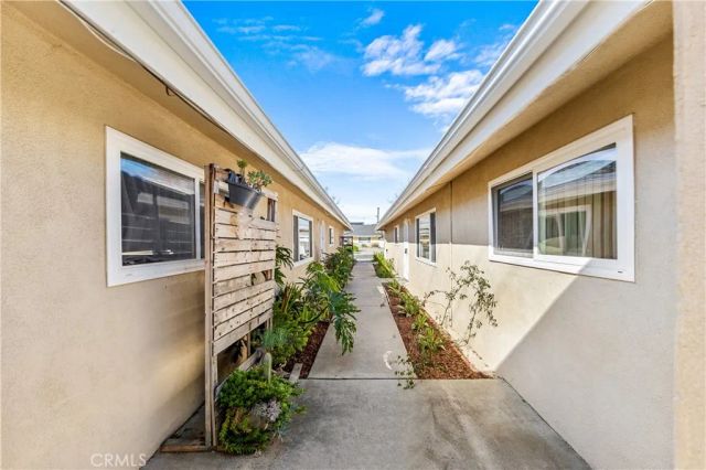 5932 Santa Barbara Avenue East B, Garden Grove, CA 92845