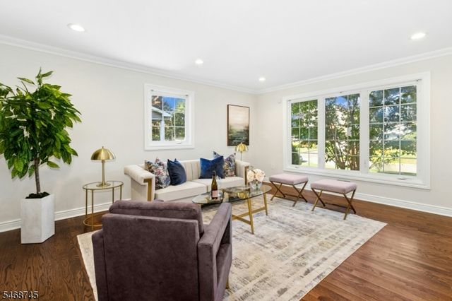 49 HALL DRIVE, Clark Twp., NJ 07066