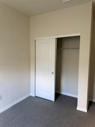 4022 Long Leaf Ln 4022, Hollywood, FL 33021