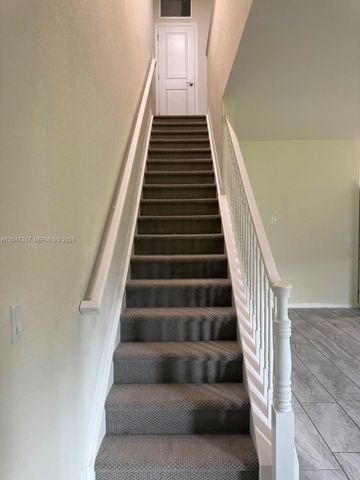 4022 Long Leaf Ln 4022, Hollywood, FL 33021
