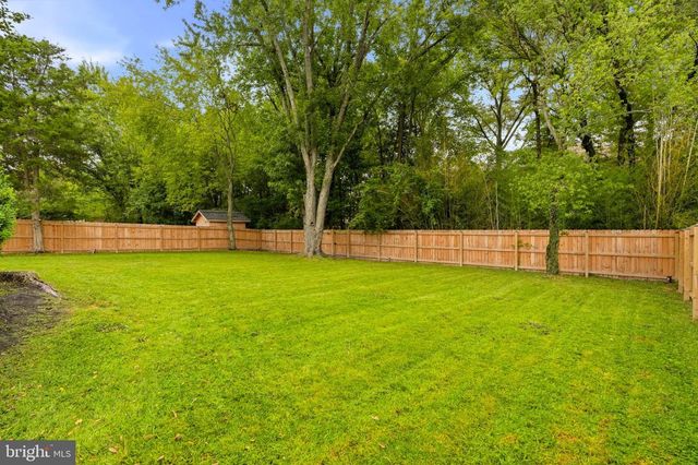 11809 MONTAGUE DR, Laurel, MD 20708