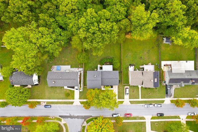 11809 MONTAGUE DR, Laurel, MD 20708