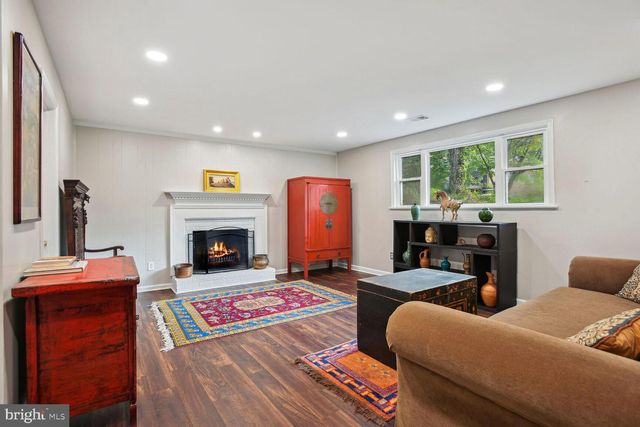 6542 HITT AVENUE, Mclean, VA 22101