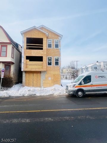 917 Bergen St 2, Newark City, NJ 07112