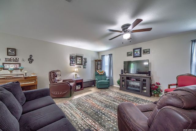 5709 Pingway, Schertz, TX 78108