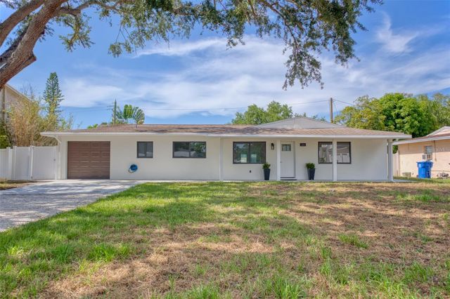 1397 83RD AVENUE N, St Petersburg, FL 33702