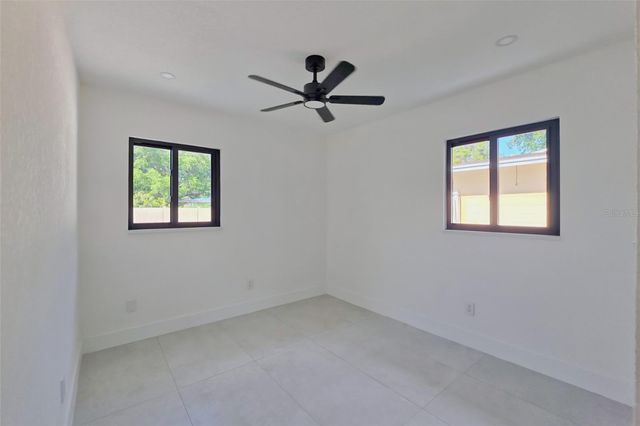 1397 83RD AVENUE N, St Petersburg, FL 33702