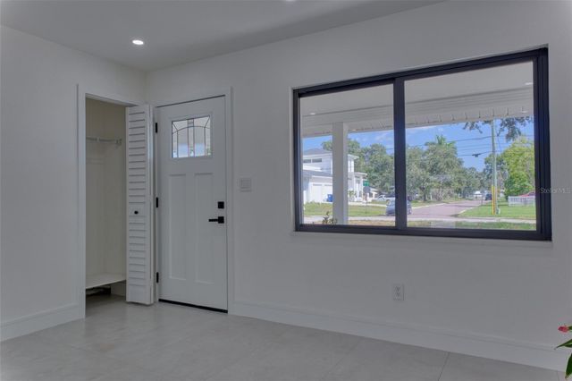 1397 83RD AVENUE N, St Petersburg, FL 33702