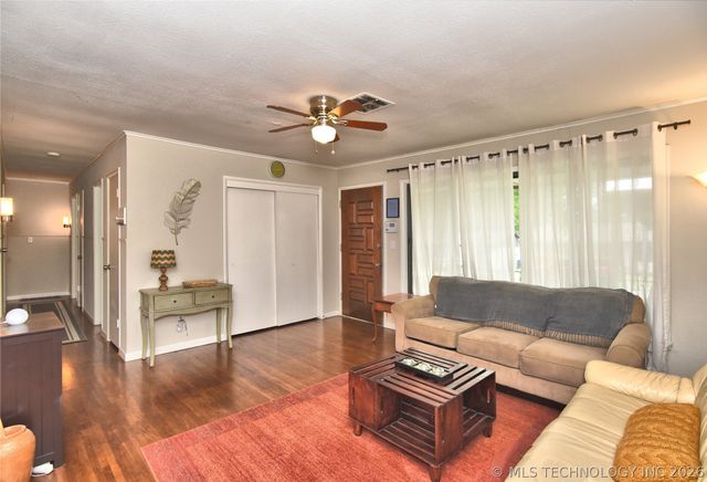 7423 E 30th Street, Tulsa, OK 74129