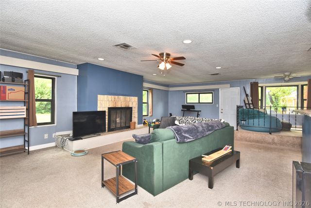 7423 E 30th Street, Tulsa, OK 74129
