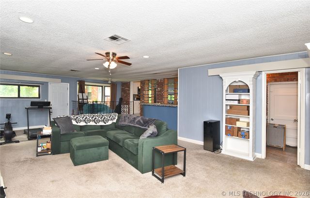 7423 E 30th Street, Tulsa, OK 74129