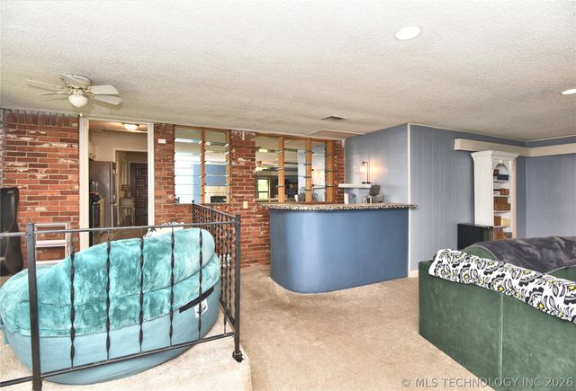 7423 E 30th Street, Tulsa, OK 74129