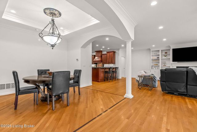 3611 Sumerlin Dr, Buckner, KY 40010