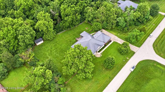 3611 Sumerlin Dr, Buckner, KY 40010