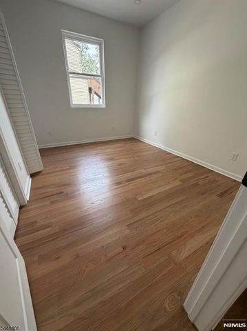 170 18th Street, East Orange, NJ 07017