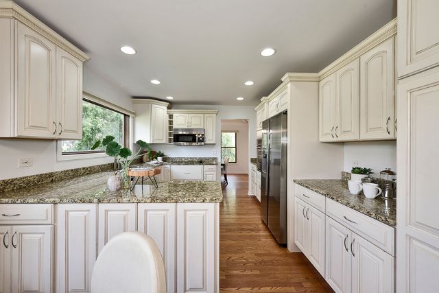 119 Craigie Lane, Inverness, IL 60067