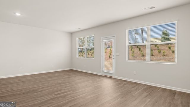 8571 Secretariat Drive, Lithonia, GA 30058