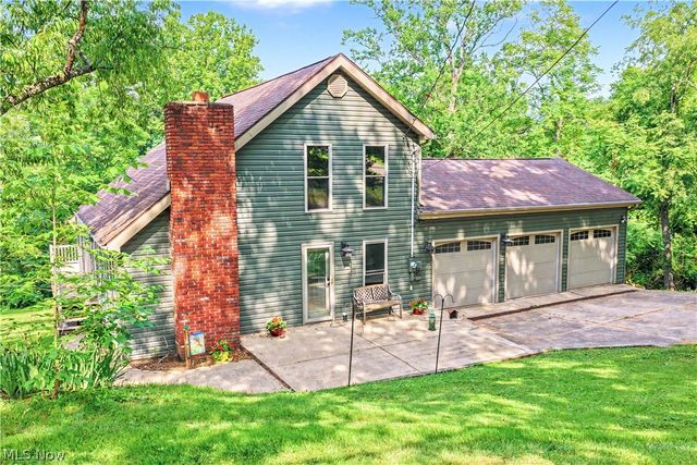 168 Woodland Acres Road, Marietta, OH 45750