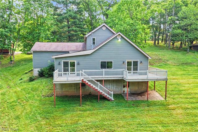 168 Woodland Acres Road, Marietta, OH 45750