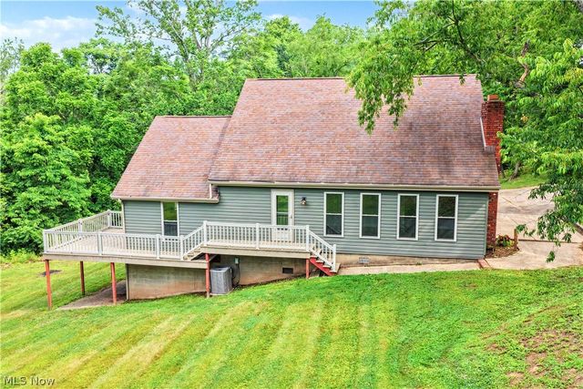 168 Woodland Acres Road, Marietta, OH 45750