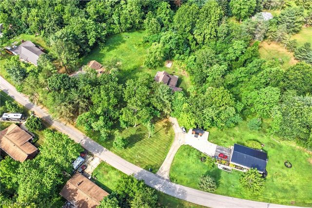 168 Woodland Acres Road, Marietta, OH 45750