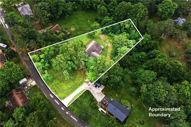 168 Woodland Acres Road, Marietta, OH 45750
